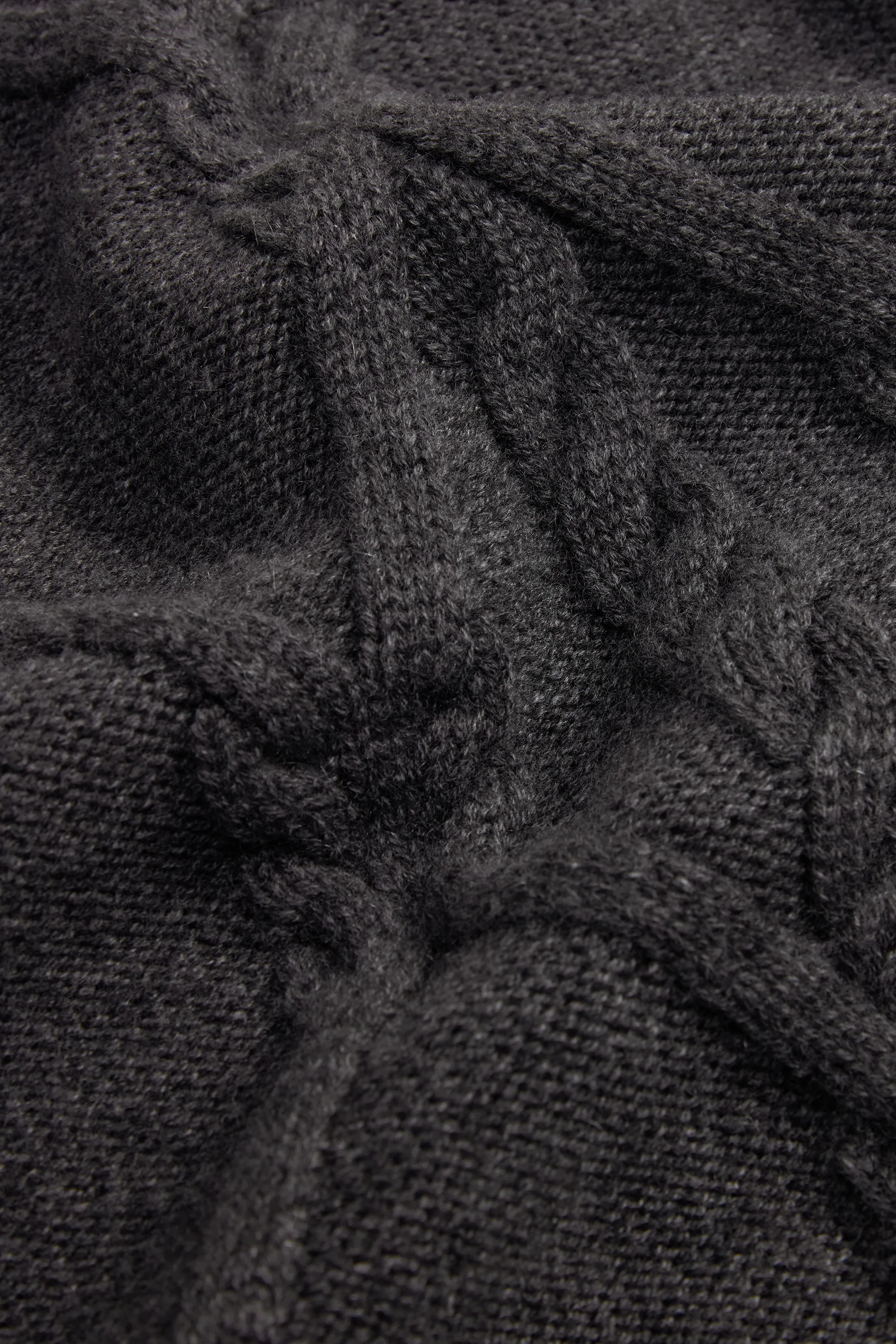 Cable Turtleneck in Cashmere - Image 5