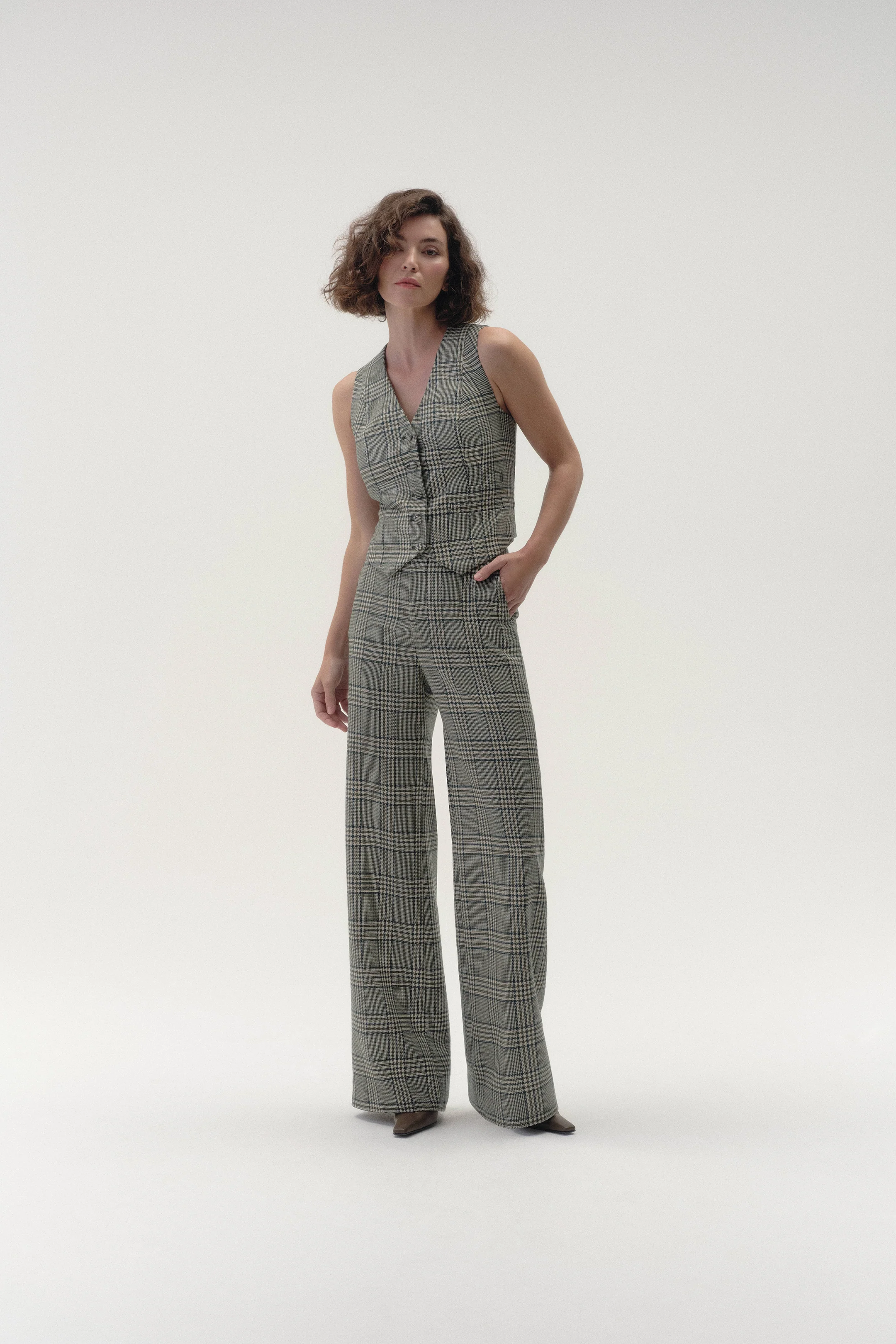 Fitted Waistcoat in Prince of Wales Check - Image 3