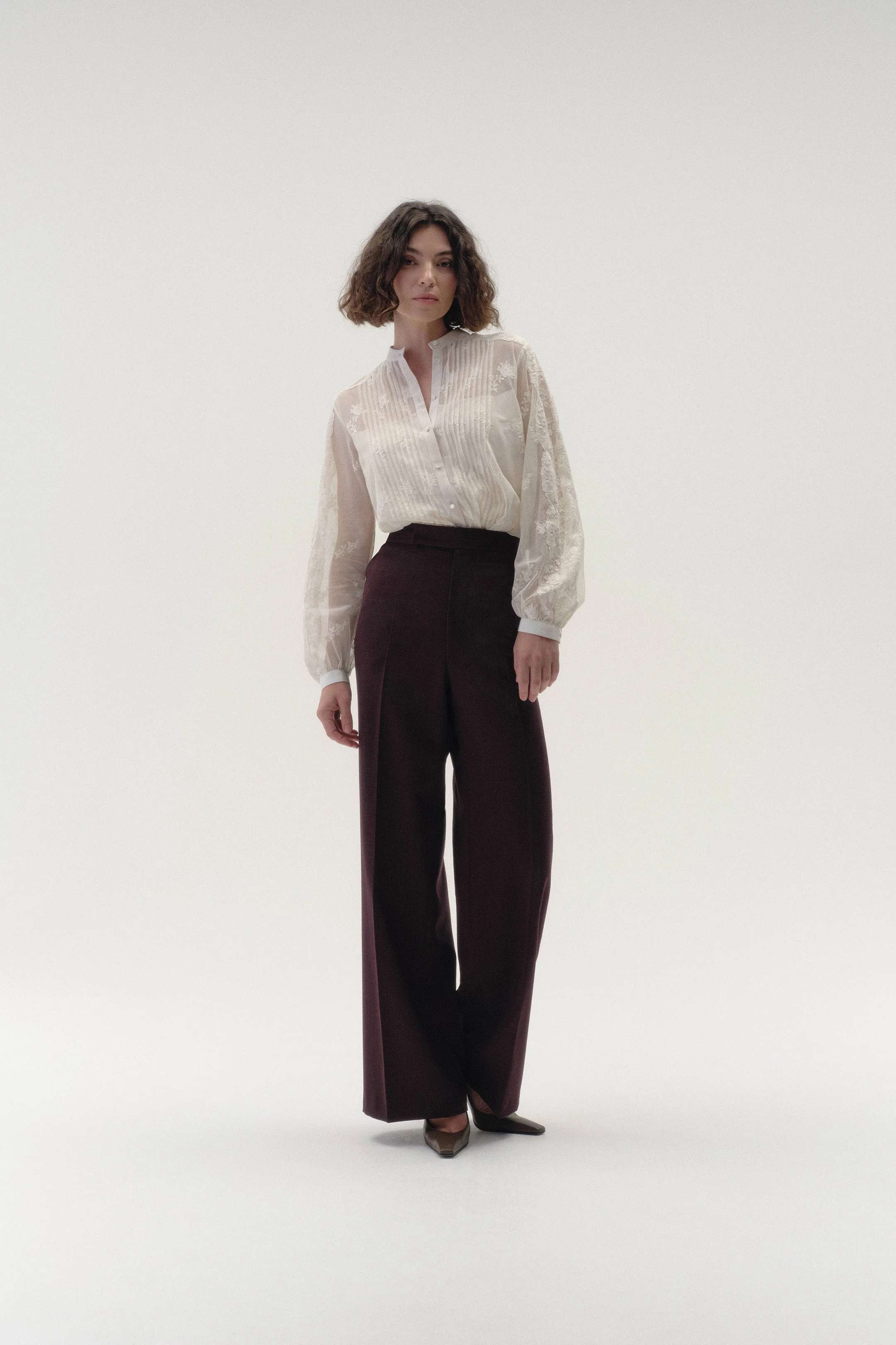 Gathered Blouse in Lace Tulle - Image 4