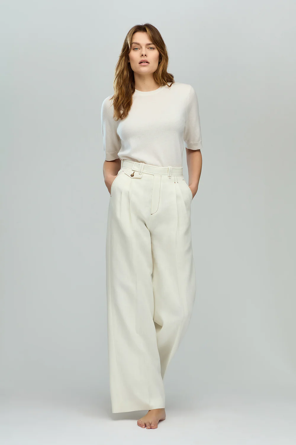 Short-Sleeve Tee in Cashmere - Image 5