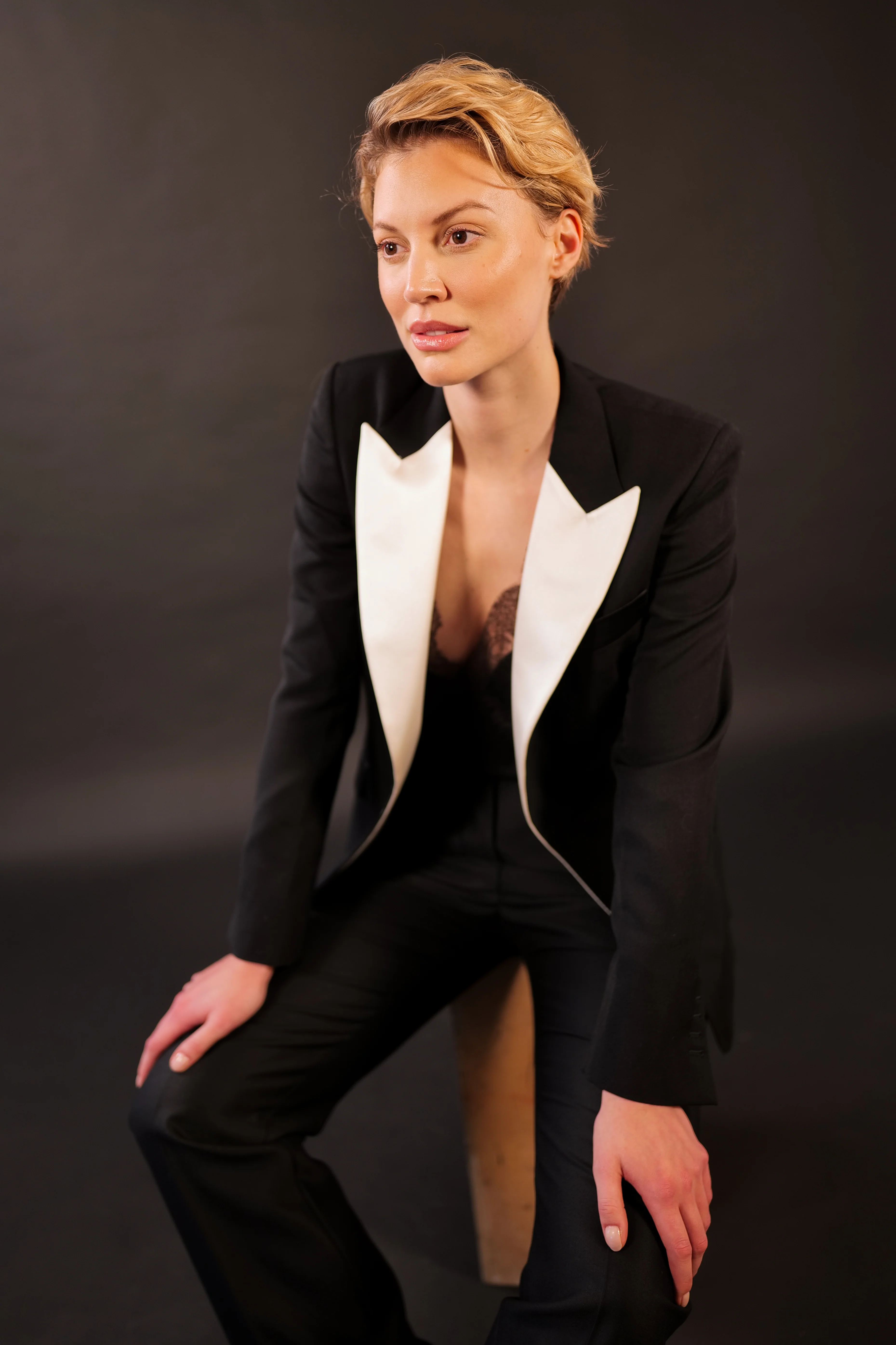 Tuxedo Jacket in Barathea - Image 5