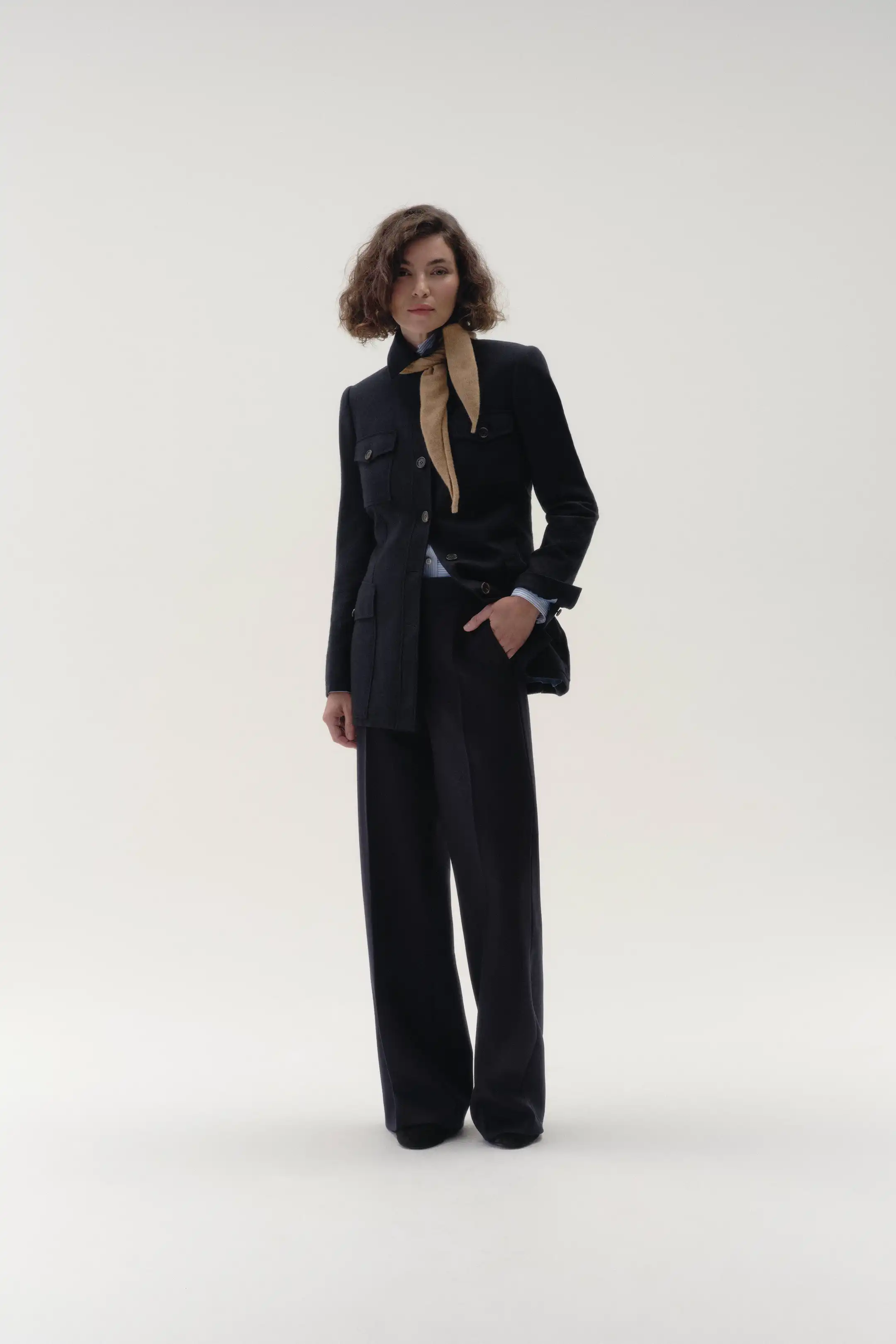 Travel Jacket in Herringbone - Image 4
