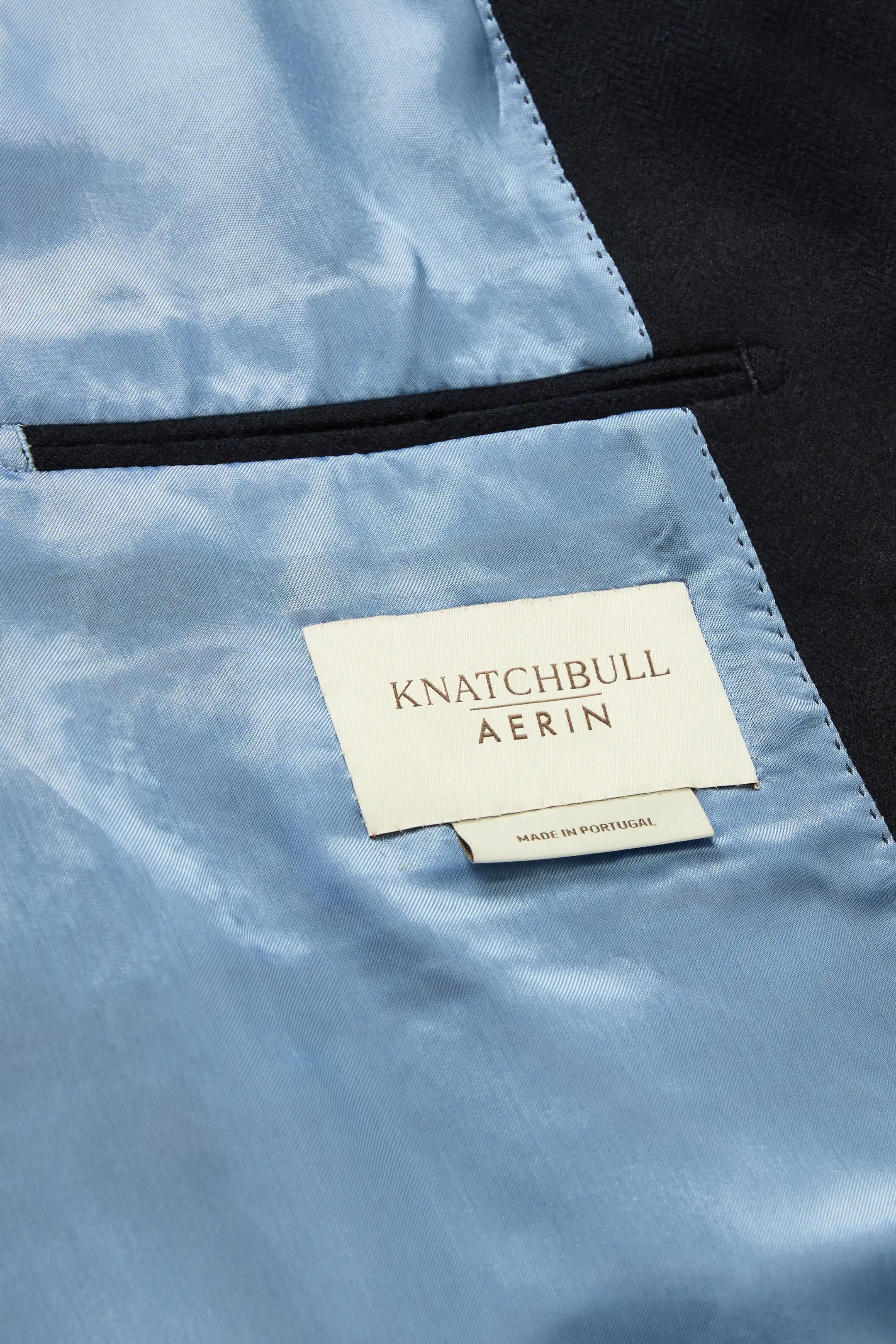 Travel Jacket in Herringbone - Image 8